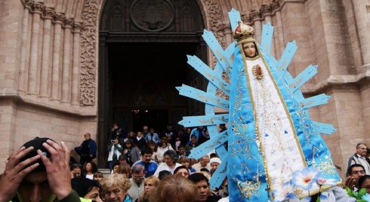 Mons. Lozano: 'Con confianza, buscamos a mamá' Mons. Lozano: 'Con confianza, buscamos a mamá'