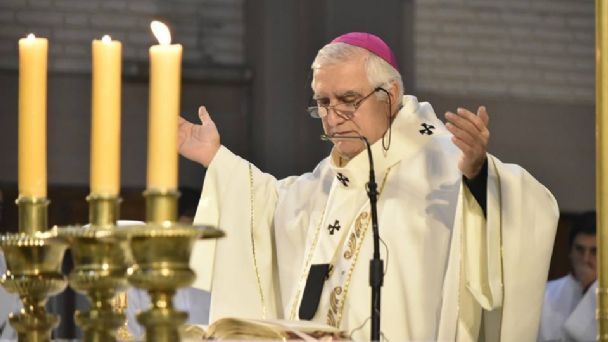 Mons. Lozano: "El sepulcro vacío de muerte está derramando vida" Mons. Lozano: "El sepulcro vacío de muerte está derramando vida"