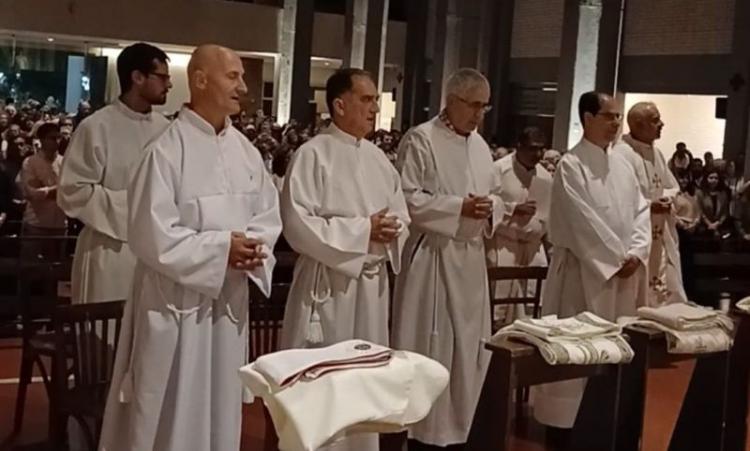 Mons. Lozano: 'Los diáconos son el rostro de Cristo servidor'