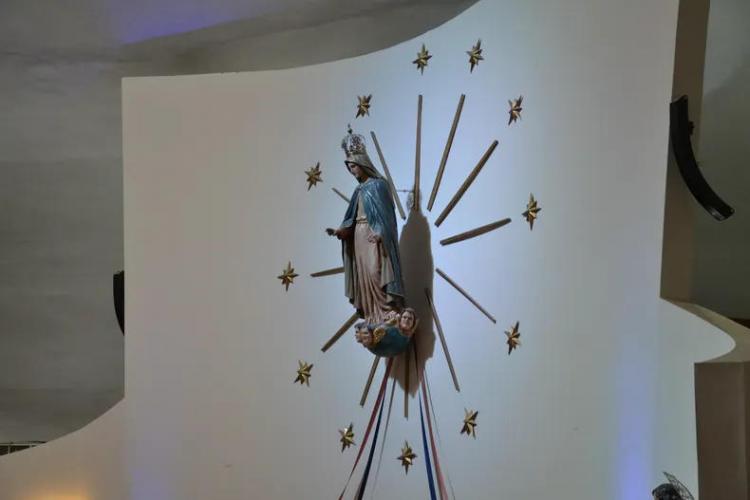 Mons. Lozano: 'Que la Inmaculada Concepción disponga el corazón a amar y servir' Mons. Lozano: 'Que la Inmaculada Concepción disponga el corazón a amar y servir'