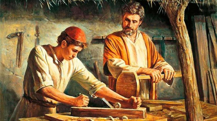 Mons. Lozano y el Día del Padre: 'Celebrando la entrega silenciosa' Mons. Lozano y el Día del Padre: 'Celebrando la entrega silenciosa'