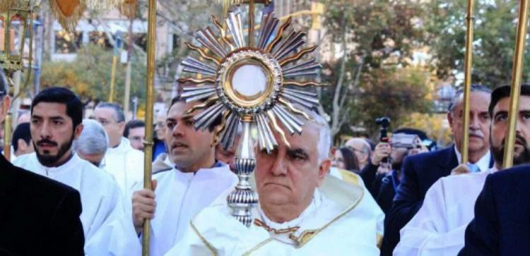 Mons. Lozano y la fiesta del Corpus Christi: 'Se quedó con nosotros' Mons. Lozano y la fiesta del Corpus Christi: 'Se quedó con nosotros'