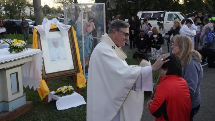 Mons. Martín: 'Francisco nos dejó un ejemplo de entrega total y sacrificada' Mons. Martín: 'Francisco nos dejó un ejemplo de entrega total y sacrificada'