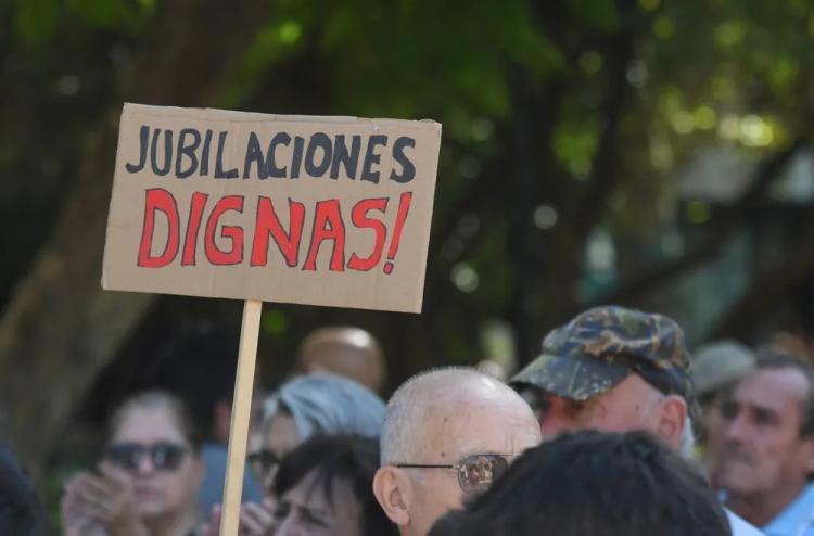 'No podemos mirar para otro lado cuando nuestros mayores claman por justicia' 'No podemos mirar para otro lado cuando nuestros mayores claman por justicia'
