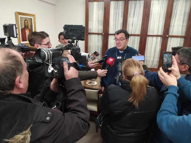 Mons. Mestre asumirá el 16 de septiembre el ministerio pastoral en La Plata Mons. Mestre asumirá el 16 de septiembre el ministerio pastoral en La Plata
