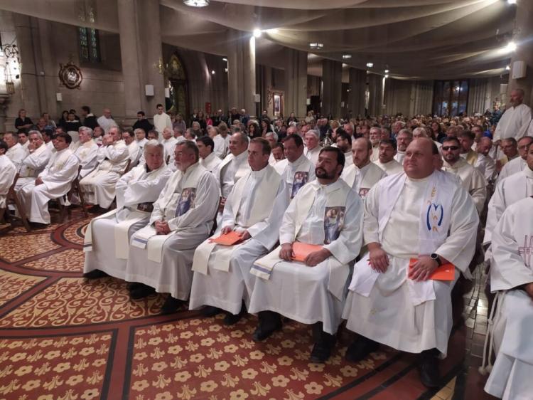 Mons. Mestre: 'Estamos llamados a seguir transitando nuestro camino pastoral' Mons. Mestre: 'Estamos llamados a seguir transitando nuestro camino pastoral'