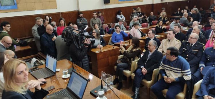 Mons. Mestre fue distinguido por el Concejo Deliberante de Mar del Plata Mons. Mestre fue distinguido por el Concejo Deliberante de Mar del Plata