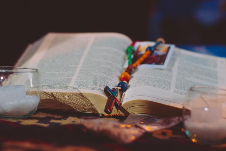 Mons. Mestre: "No somos biblicistas. Somos discípulos de un Dios que es Palabra" Mons. Mestre: "No somos biblicistas. Somos discípulos de un Dios que es Palabra"