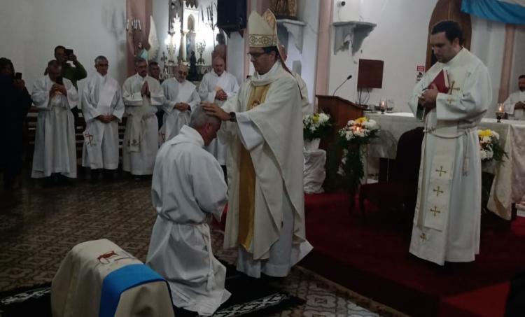 Ordenación de un diácono permanente en General Madariaga Ordenación de un diácono permanente en General Madariaga