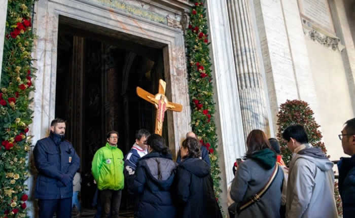 Mons. Nannini detalla las tres imágenes que describen el Año Jubilar Mons. Nannini detalla las tres imágenes que describen el Año Jubilar