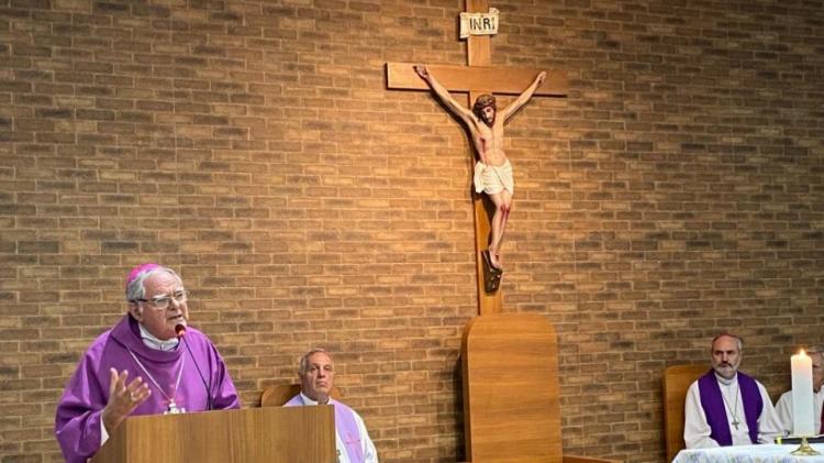 Mons. Ojea animó a aprender y darles lugar a los excluidos Mons. Ojea animó a aprender y darles lugar a los excluidos