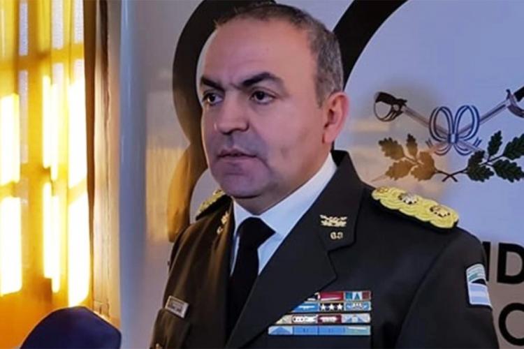 Mons. Olivera lamentó el asesinato de un gendarme Mons. Olivera lamentó el asesinato de un gendarme