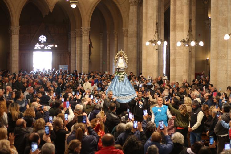 Mons. Scheinig: 'Llamados a vivir de otra manera en la casa común que es la patria' Mons. Scheinig: 'Llamados a vivir de otra manera en la casa común que es la patria'