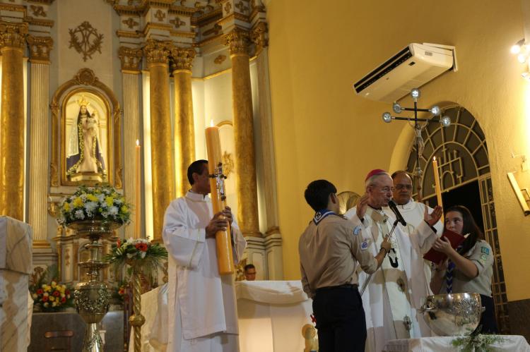 Mons. Stanovnik afirmó: 'Con Jesús resucitado y vivo, la vida adquiere luz, sentido y dirección' Mons. Stanovnik afirmó: 'Con Jesús resucitado y vivo, la vida adquiere luz, sentido y dirección'