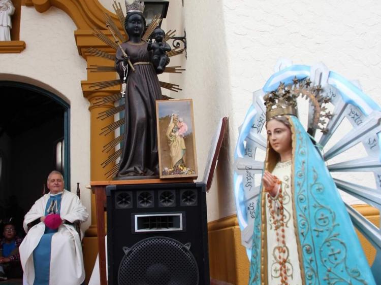 Mons. Torrado Mosconi: 'El Evangelio debe guiar nuestra vida para ser verdaderamente felices' Mons. Torrado Mosconi: 'El Evangelio debe guiar nuestra vida para ser verdaderamente felices'