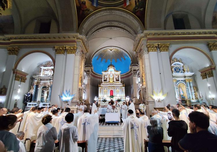 Mons. Urbanc: 'La Eucaristía, cimiento, raíz y cima de nuestra vida sacerdotal' Mons. Urbanc: 'La Eucaristía, cimiento, raíz y cima de nuestra vida sacerdotal'
