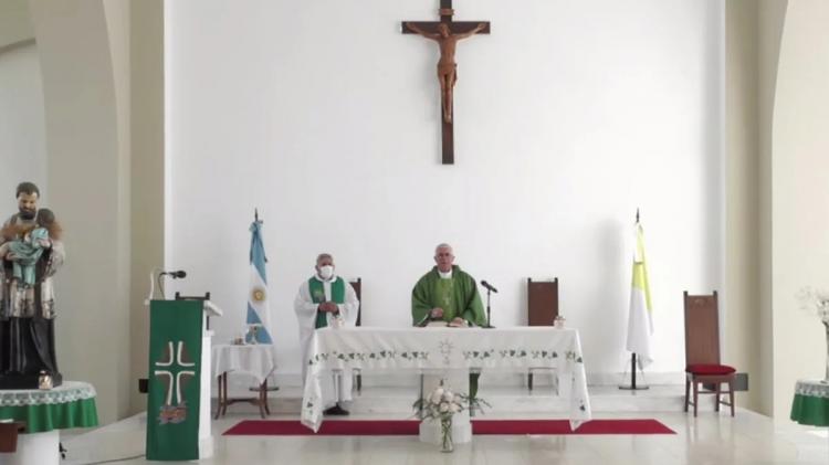 Mons. Uriona: 'Necesitamos que Jesús sea el centro de nuestro corazón' Mons. Uriona: 'Necesitamos que Jesús sea el centro de nuestro corazón'