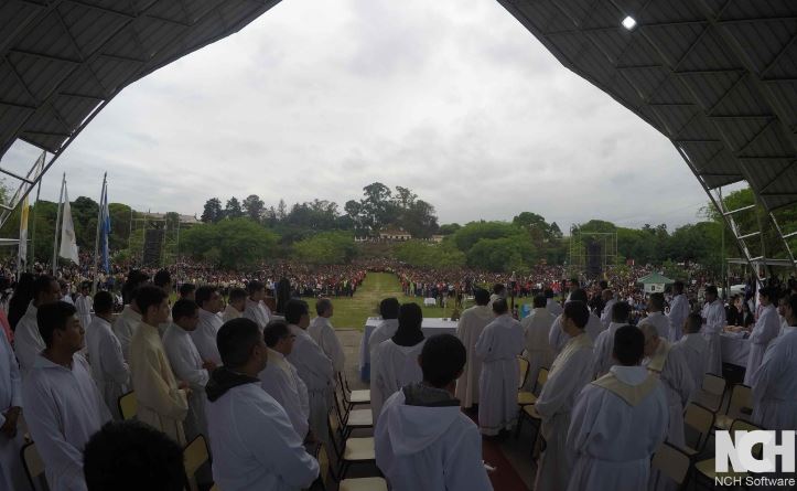 Multitudinaria peregrinación de los jóvenes jujeños al santuario de Río Blanco Multitudinaria peregrinación de los jóvenes jujeños al santuario de Río Blanco