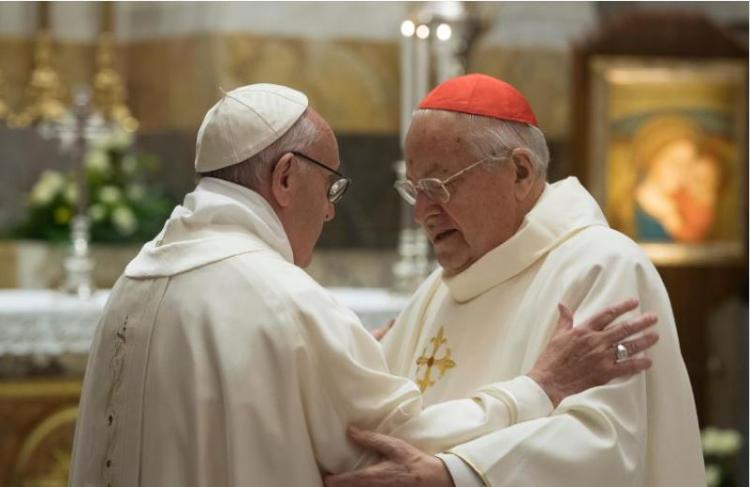 Francisco: El cardenal Sodano "vivió su sacerdocio con generosidad" Francisco: El cardenal Sodano "vivió su sacerdocio con generosidad"