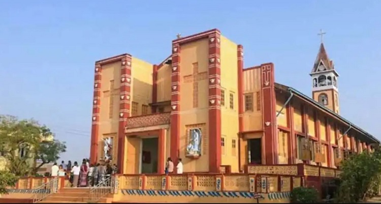 Myanmar: demolerían una catedral para realizar 'excavaciones arqueológicas'