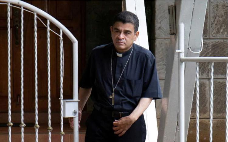 Nicaragua habría liberado al obispo Rolando Álvarez y buscaría exiliarlo en Roma Nicaragua habría liberado al obispo Rolando Álvarez y buscaría exiliarlo en Roma