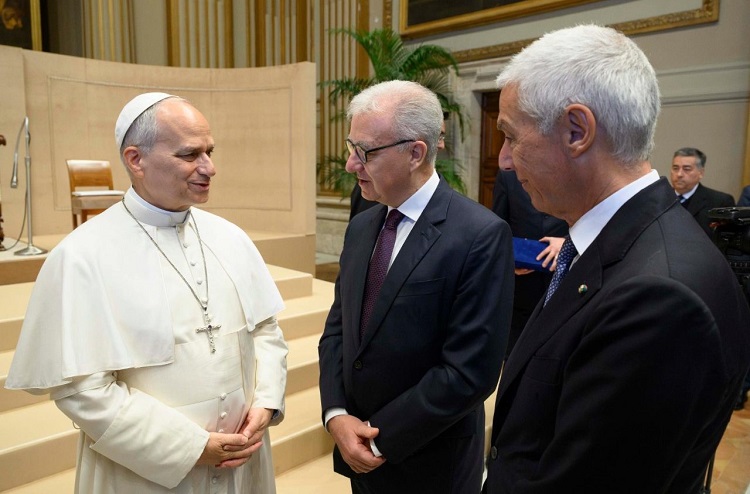 'No hagan mal uso de los datos' pidió el Papa a las agencias de inteligencia