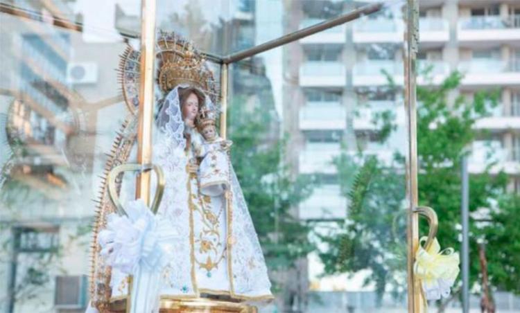 Novena preparatoria para las fiestas patronales de la Virgen del Rosario Novena preparatoria para las fiestas patronales de la Virgen del Rosario