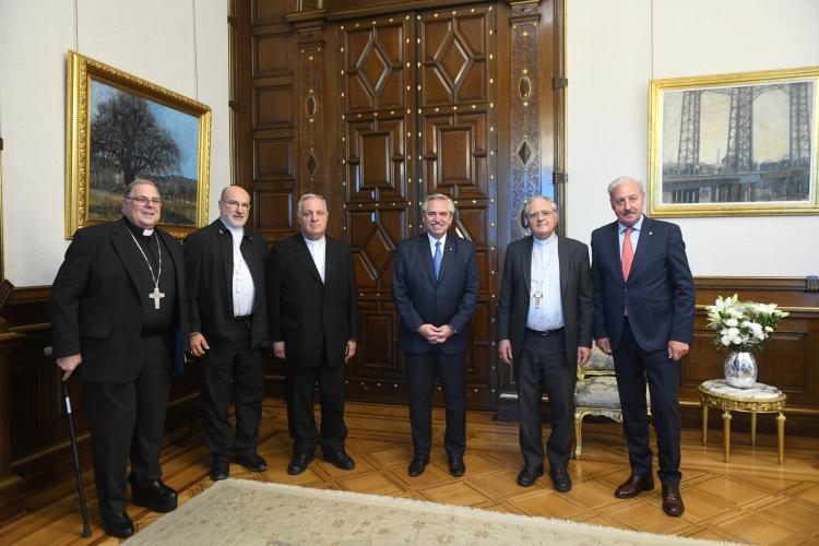 La CEA realizó el tradicional saludo navideño al presidente de la Nación La CEA realizó el tradicional saludo navideño al presidente de la Nación