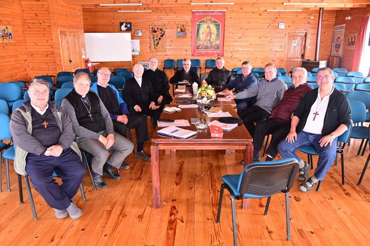 Obispos patagónicos reivindican la paz y amistad entre la Argentina y Chile Obispos patagónicos reivindican la paz y amistad entre la Argentina y Chile