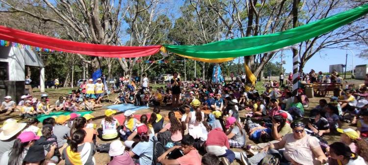 Ochocientos chicos de Concordia participaron del campamento anual diocesano de la IAM Ochocientos chicos de Concordia participaron del campamento anual diocesano de la IAM