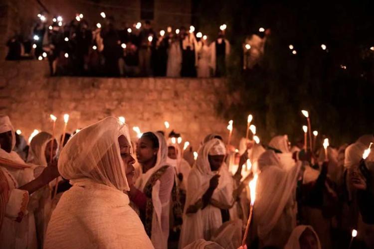Otorgan 722 permisos para que los cristianos de Gaza celebren la Pascua en Jerusalén Otorgan 722 permisos para que los cristianos de Gaza celebren la Pascua en Jerusalén