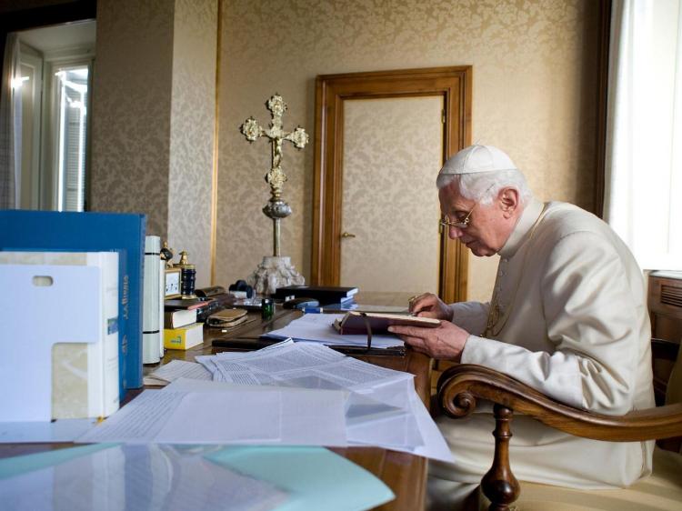 P. Lombardi: el Papa Benedicto XVI fue 'maestro y testigo de la fe' P. Lombardi: el Papa Benedicto XVI fue 'maestro y testigo de la fe'