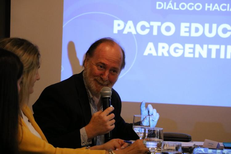 Pacto Educativo Argentino: segunda sesión de estudio en Posadas Pacto Educativo Argentino: segunda sesión de estudio en Posadas