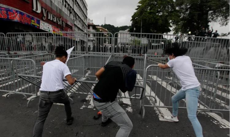 Panamá: La Iglesia aceptó ser mediadora en la mesa de diálogo convocada por el gobierno Panamá: La Iglesia aceptó ser mediadora en la mesa de diálogo convocada por el gobierno