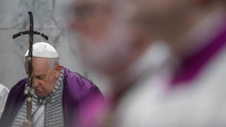 Papa Francisco: Cuaresma, tiempo para 'romper las cadenas del individualismo' Papa Francisco: Cuaresma, tiempo para 'romper las cadenas del individualismo'