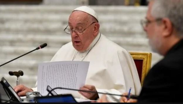 Papa Francisco: 'El Documento final del Sínodo es parte del magisterio ordinario' Papa Francisco: 'El Documento final del Sínodo es parte del magisterio ordinario'