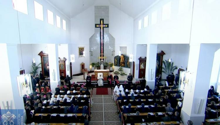 Papa: La Iglesia peregrina entre el recuerdo y el futuro Papa: La Iglesia peregrina entre el recuerdo y el futuro