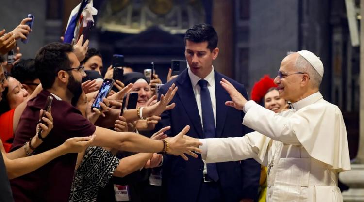 El Pbro. Jurcinovic sobre el Jubileo de los influencers: testigos, no protagonistas