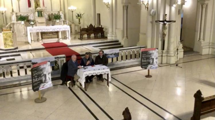 Mons. Carrara animó a redescubrir el valor de la edad y los adultos mayores Mons. Carrara animó a redescubrir el valor de la edad y los adultos mayores