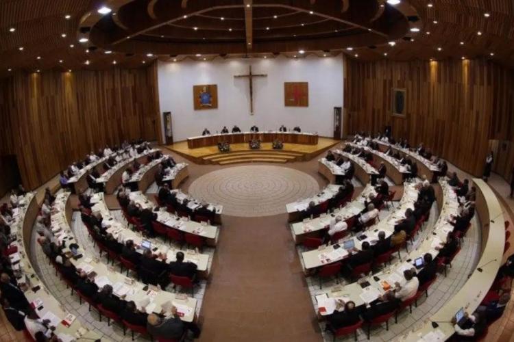 Piden a los obispos mexicanos ser 'valientes, arrojados y firmes' Piden a los obispos mexicanos ser 'valientes, arrojados y firmes'
