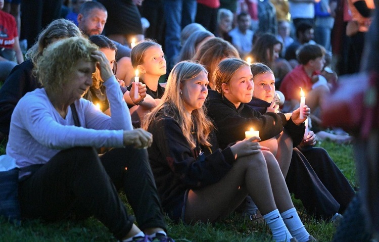 Profundo dolor del Papa por el tiroteo en una escuela católica de Minneapolis