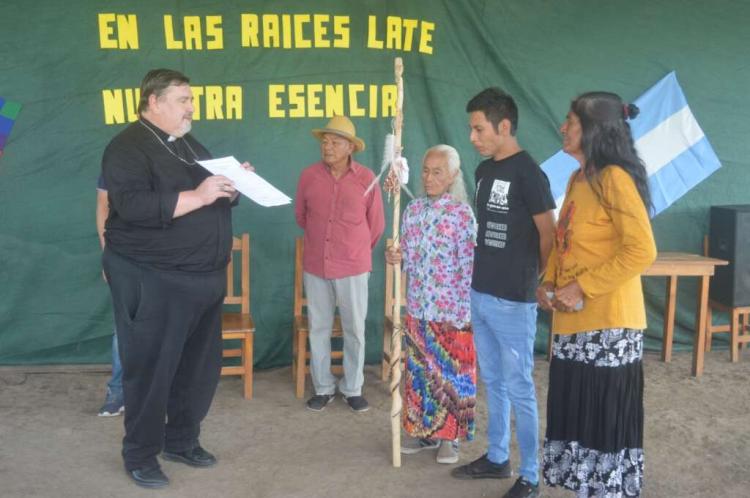 Reconquista: familias aborígenes recibieron el título de propiedad comunitario Reconquista: familias aborígenes recibieron el título de propiedad comunitario