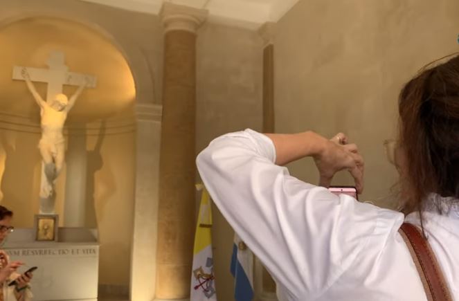 Reinauguran la capilla del Cementerio de la Recoleta