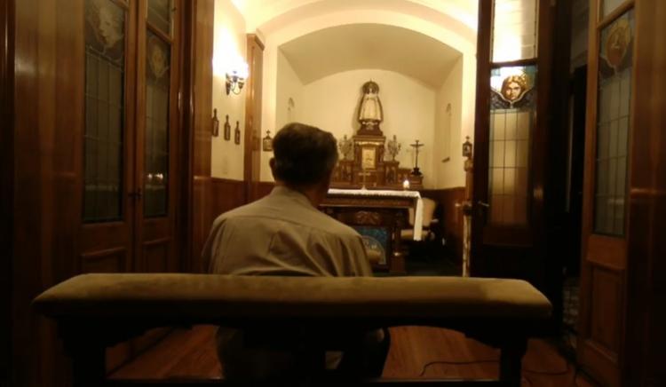 Rosario le pidió a la Virgen por la paz y el fin de la violencia Rosario le pidió a la Virgen por la paz y el fin de la violencia