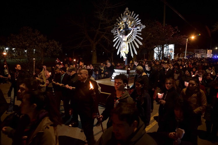 Salta: Emoción y devoción en el 'Milagro de los enfermos'