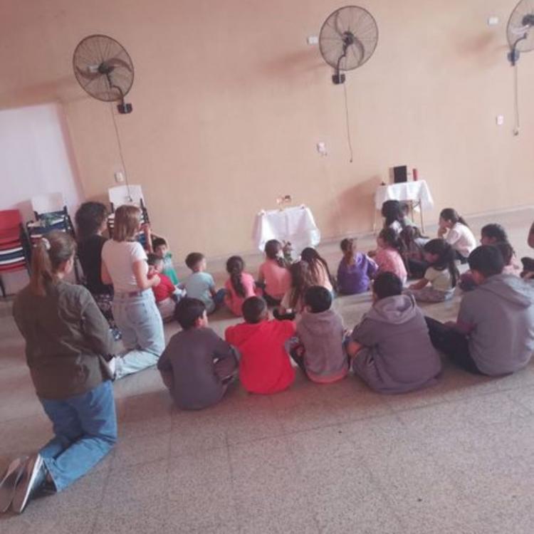 San Roque: niños adoradores se forman y misionan para acercar a Jesús a las personas San Roque: niños adoradores se forman y misionan para acercar a Jesús a las personas