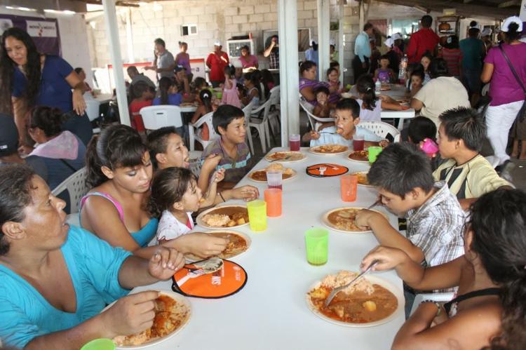 Santa Fe: tercera edición de la campaña solidaria "Mesa Digna"