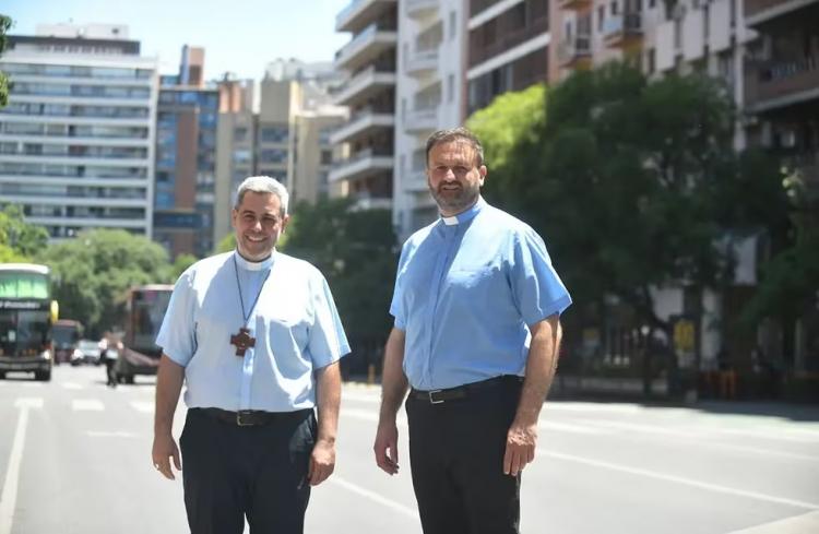 El arzobispo de Córdoba creó las vicarías de los Jóvenes y de los Pobres El arzobispo de Córdoba creó las vicarías de los Jóvenes y de los Pobres