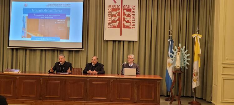 El episcopado presentó la nueva versión de la Liturgia de las Horas El episcopado presentó la nueva versión de la Liturgia de las Horas