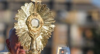 Semana Eucarística en la iglesia Nuestra Señora del Pilar en Recoleta Semana Eucarística en la iglesia Nuestra Señora del Pilar en Recoleta